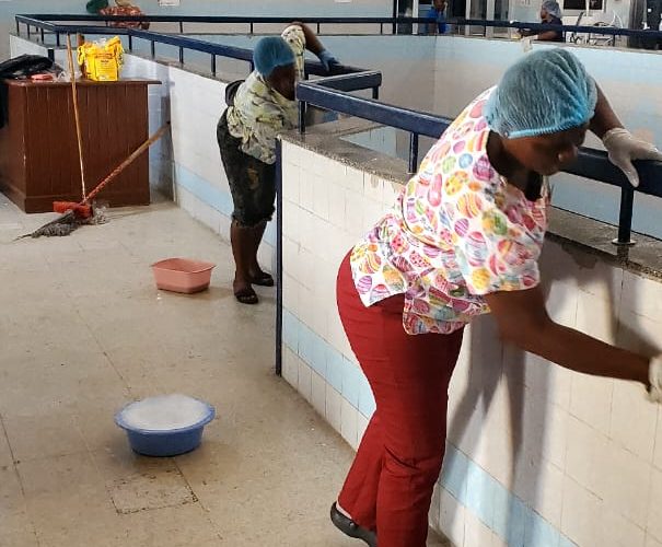 Maternity Hospital Staff Members Embark on A Massive Clean-Up Exercises